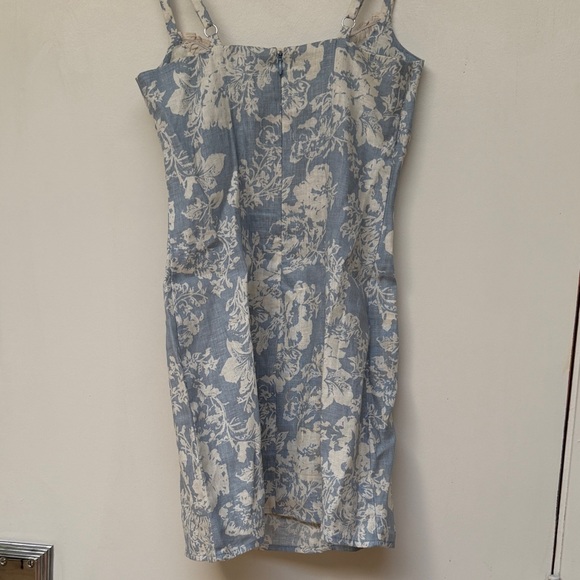 Reformation Blue and Cream Floral Mini Dress - Picture 4 of 7